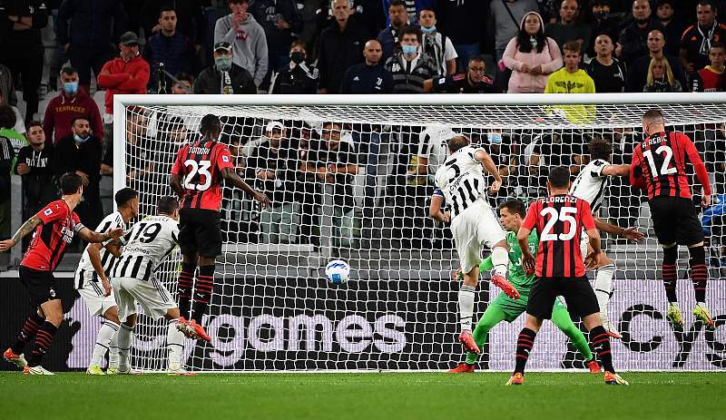  斯佩齐亚铁血防守，小球队主场逼平欧冠常客